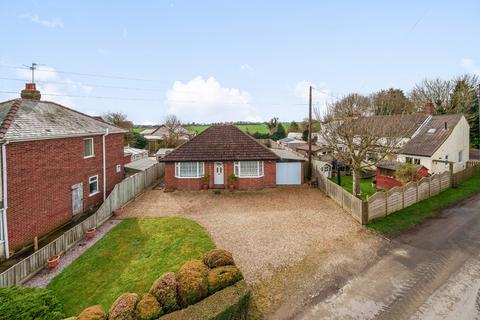 3 bedroom bungalow for sale, Pipwell Gate, Saracens Head, Holbeach, Spalding, Lincolnshire, PE12