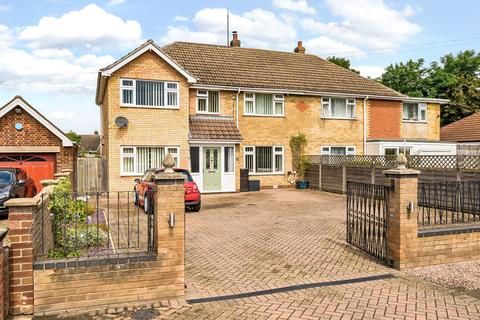 3 bedroom semi-detached house for sale - Holbeach Road, Spalding, Lincolnshire, PE11
