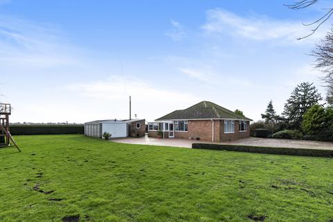 2 bedroom bungalow for sale, Bellwater Bank, New Leake, Boston, Lincolnshire, PE22