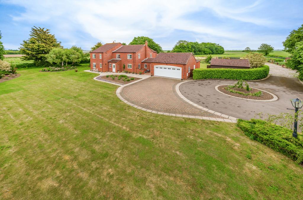 Donington Road, Swineshead, Lincolnshire, PE20 4 bed detached house for