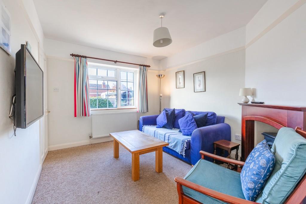 HolmeNextTheSea 2 bed cottage for sale £350,000