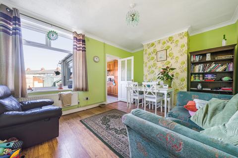 48 Marshall Avenue, Grimsby, DN34 4AF