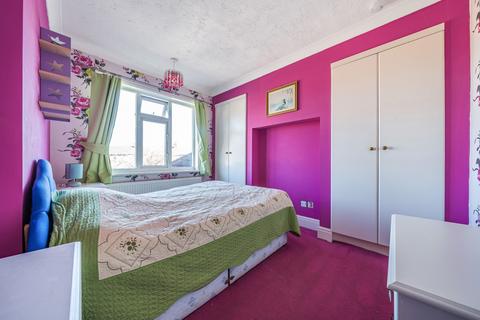 48 Marshall Avenue, Grimsby, DN34 4AF
