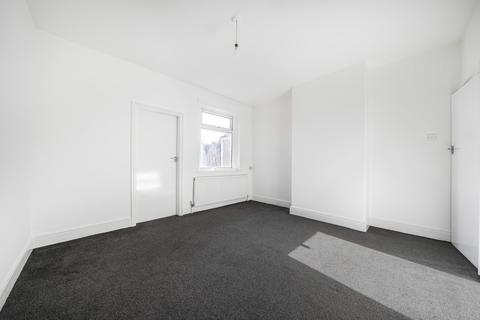 14 Bennett Road, Cleethorpes, DN35 7JS