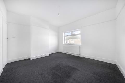 14 Bennett Road, Cleethorpes, DN35 7JS