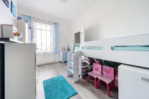 115 Heneage Road, Grimsby, DN32 9JG