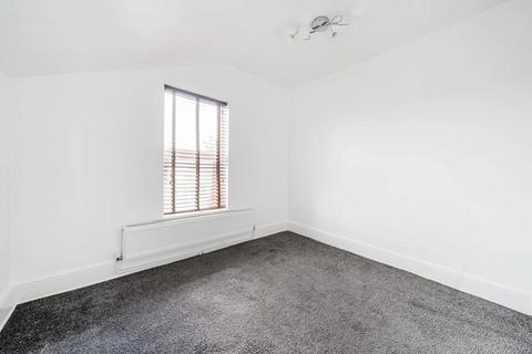 115 Heneage Road, Grimsby, DN32 9JG