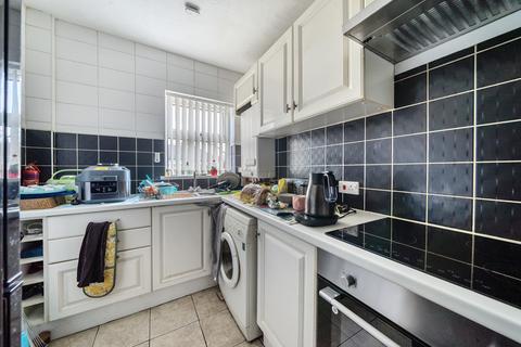 2 bedroom terraced house for sale, Welholme Road, Grimsby, Lincolnshire, DN32