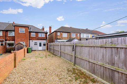 30 Kathleen Grove, Grimsby, DN32 8JT