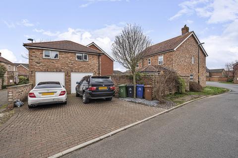 4 bedroom detached house for sale, Pasture Lane, Scartho Top, Grimsby, Lincolnshire, DN33