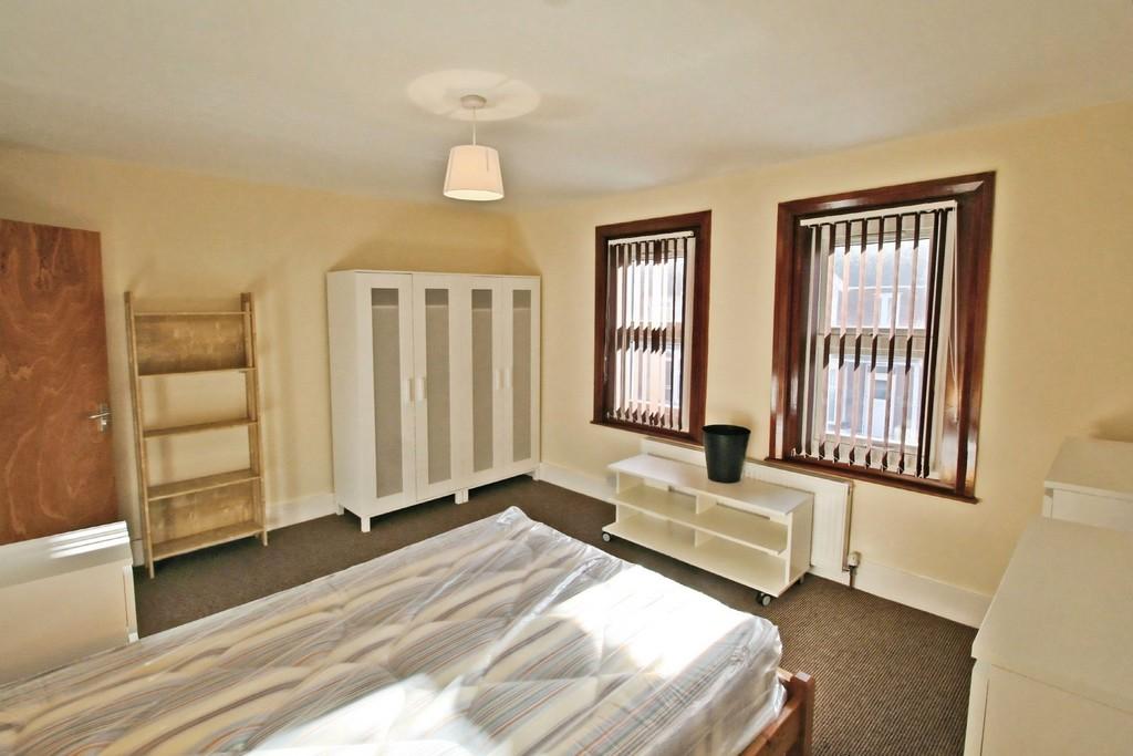 Bedroom - Angle 1