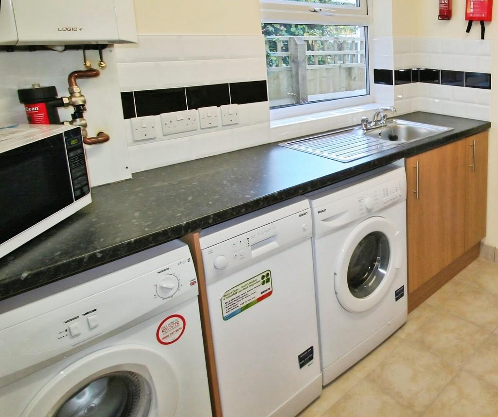 Kitchen - Angle 1