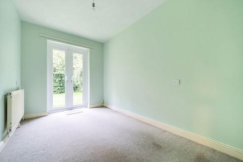 25 Ash Grove, Fernhurst, Haslemere, GU27 3HL