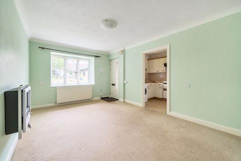25 Ash Grove, Fernhurst, Haslemere, GU27 3HL