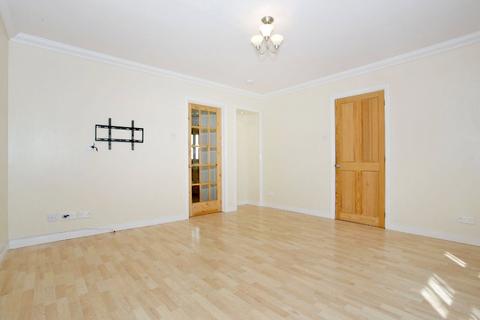 3 bedroom terraced house to rent - Colsea Square, Cove Bay, Aberdeen, AB12