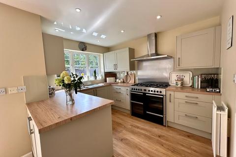 10 Greenhill, Staplehurst, Tonbridge, TN12 0SU