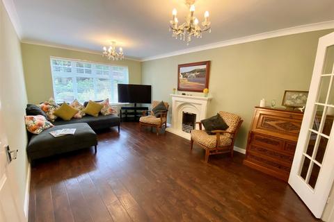 10 Greenhill, Staplehurst, Tonbridge, TN12 0SU