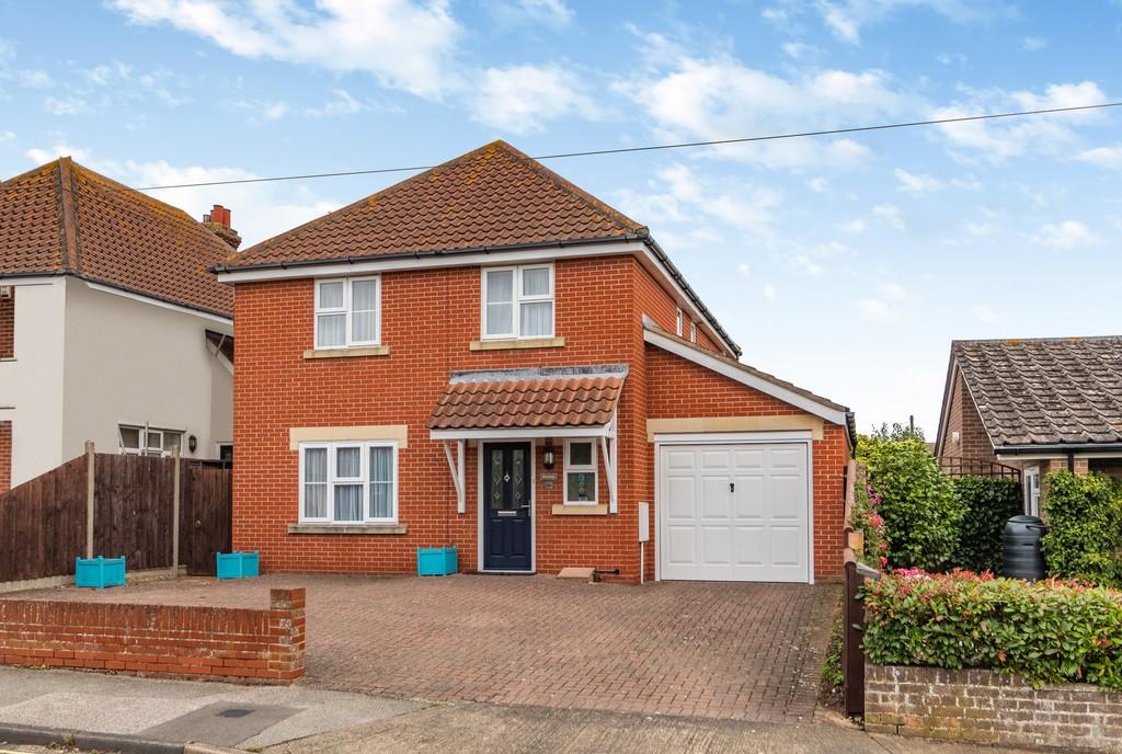 Felixstowe, Suffolk 4 bed detached house for sale £500,000