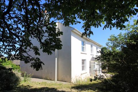 4 bedroom detached house for sale, St. Mawes Outskirts