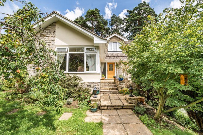 Widworthy Drive, Broadstone, BH18 5 bed detached house for sale £775,000