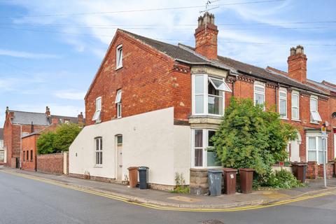 5 bedroom semi-detached house for sale - Claremont Street, Lincoln, Lincolnshire, LN2
