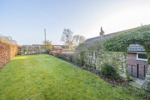 Moonshadow Blacksmiths Lane, Boothby Graffoe, Lincoln, LN5 0LQ