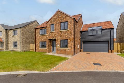 4 bedroom detached house for sale, 6 Hickory Close, Wignals Wood, Holbeach, Spalding, Lincolnshire, PE12