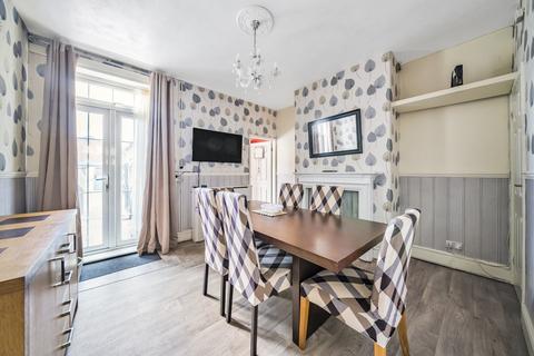 3 bedroom terraced house for sale, Castle Street, Grimsby, Lincolnshire, DN32