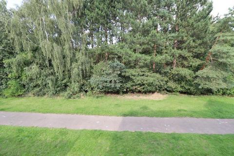 38 Felbrigg Close, Luton, LU2 8UL