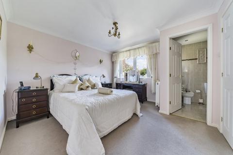 9 Woolacombe Close, Nottingham, NG3 5SL