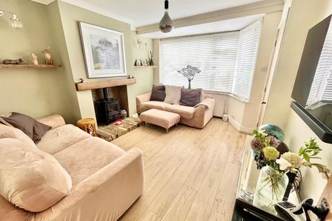 121 Radnor Avenue, Welling, DA16 2DA