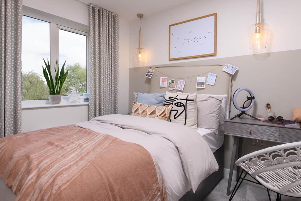 A further double room or sizable single