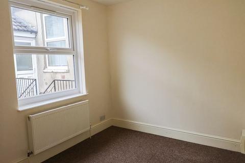 1 bedroom flat to rent, Hainton Avenue, Grimsby