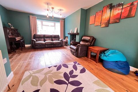30 Belvoir Drive, Barton Seagrave, Kettering, NN15 6RA