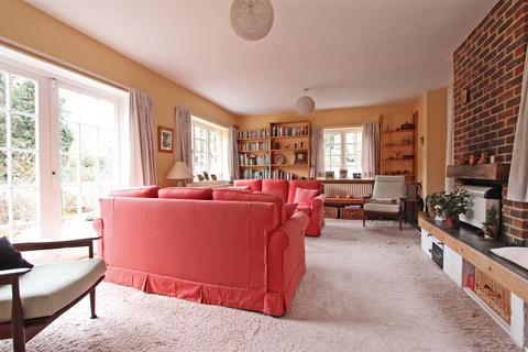Copper Birch Forest Drive, Kingswood, Tadworth, KT20 6LU