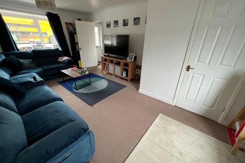 48 Castlefield Close, Eastleaze, Swindon, SN5 7EG