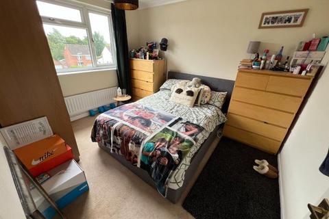 48 Castlefield Close, Eastleaze, Swindon, SN5 7EG