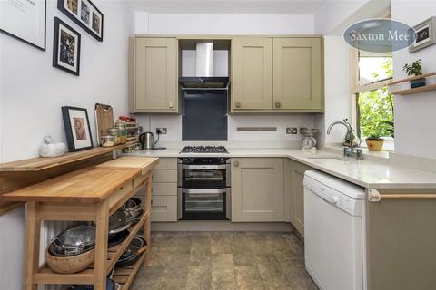 80 Rangeley Road, Sheffield, S6 5DW