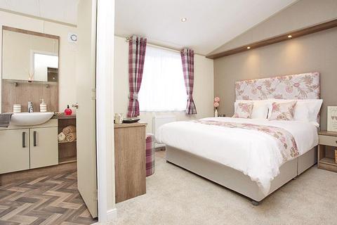 2 bedroom park home for sale, Pettaugh Road, Stonham Aspal, Stowmarket