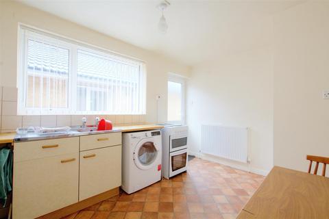 20 Leslie Grove, Calverton, Nottingham, NG14 6GL