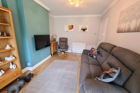 3 Leechcroft Road, Wallington, SM6 7JF