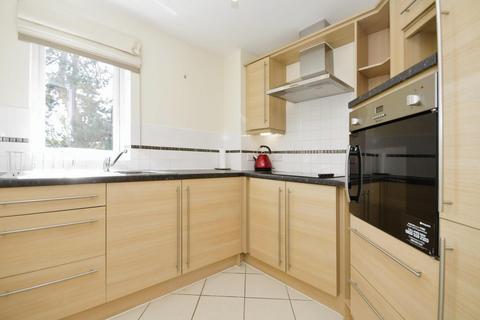 1 bedroom flat for sale, Windsor House, 900 Abbeydale Road Sheffield, S7 2BN