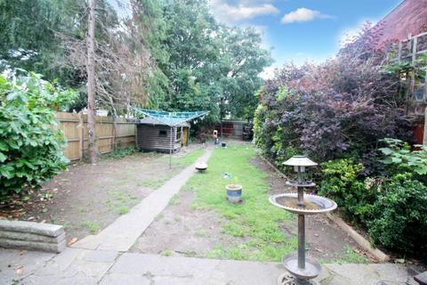 35 Sutton Road, London, E17 5QA