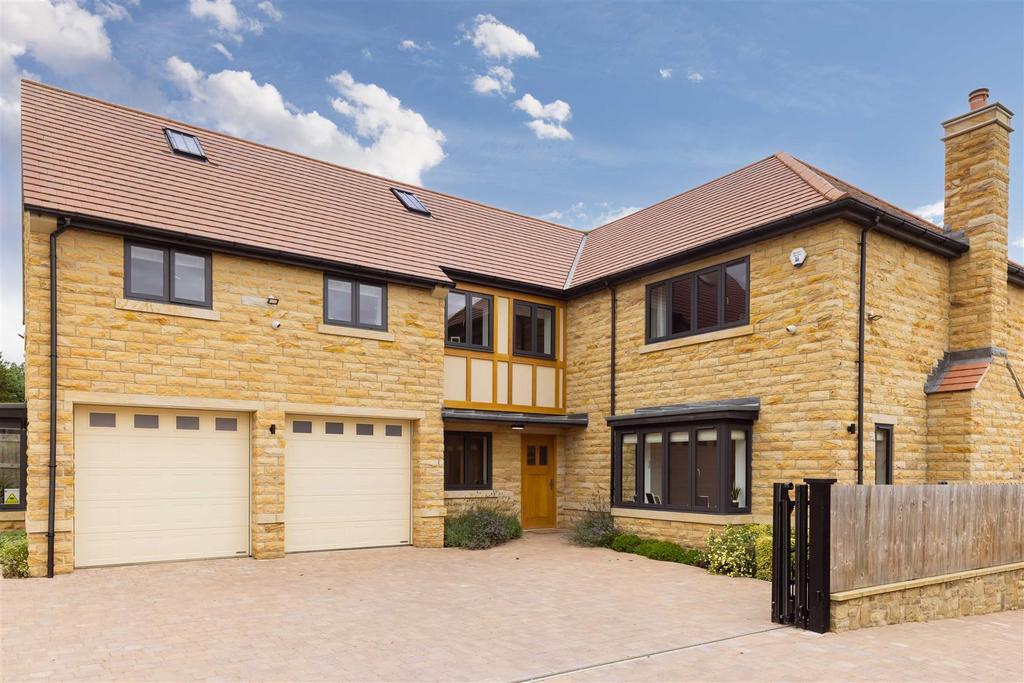 North Lane, Leeds LS8 5 bed detached house for sale £1,500,000