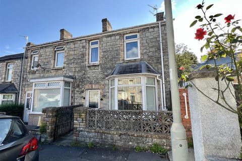 3 bedroom end of terrace house for sale - Cae Dre Street, Bridgend, CF31 4AY