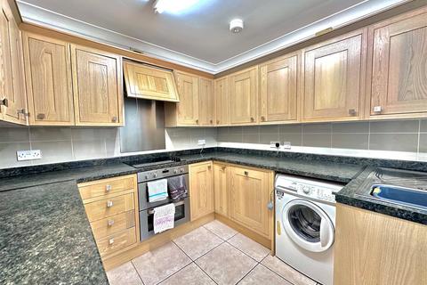 3 bedroom end of terrace house for sale - Cae Dre Street, Bridgend, CF31 4AY