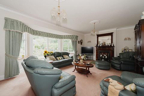 56 Higher Drive, Banstead, SM7 1PQ