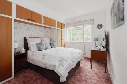 56 Higher Drive, Banstead, SM7 1PQ