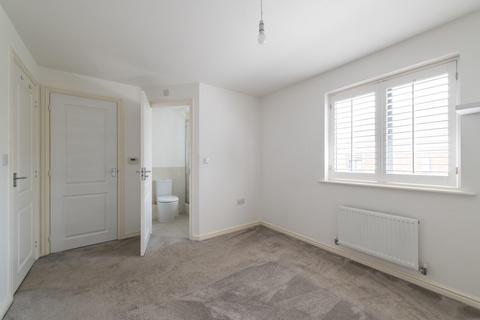 2 Forrest Shaw, Ebbsfleet Valley, Swanscombe, DA10 1AF