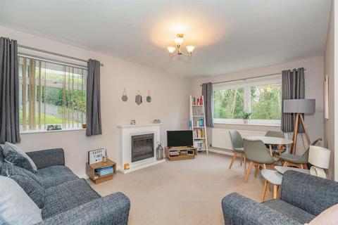 2 bedroom flat for sale, Coppice Beck Court, Harrogate, HG1 2LB